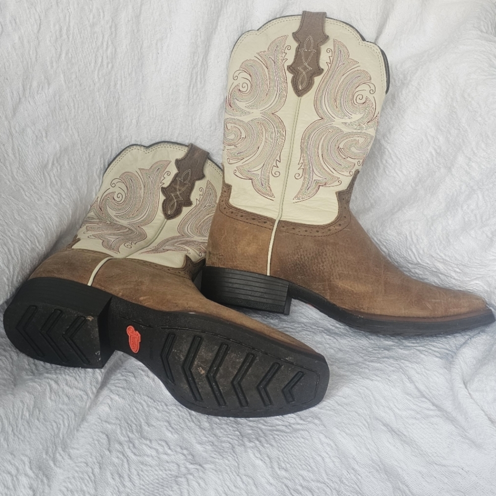 Square Toe, brown and white leather w. colorful stiching - Justin Boots - 7.5 B